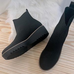 Bandolino Women's Reissa Ankle Boot Size 8 ••NWT